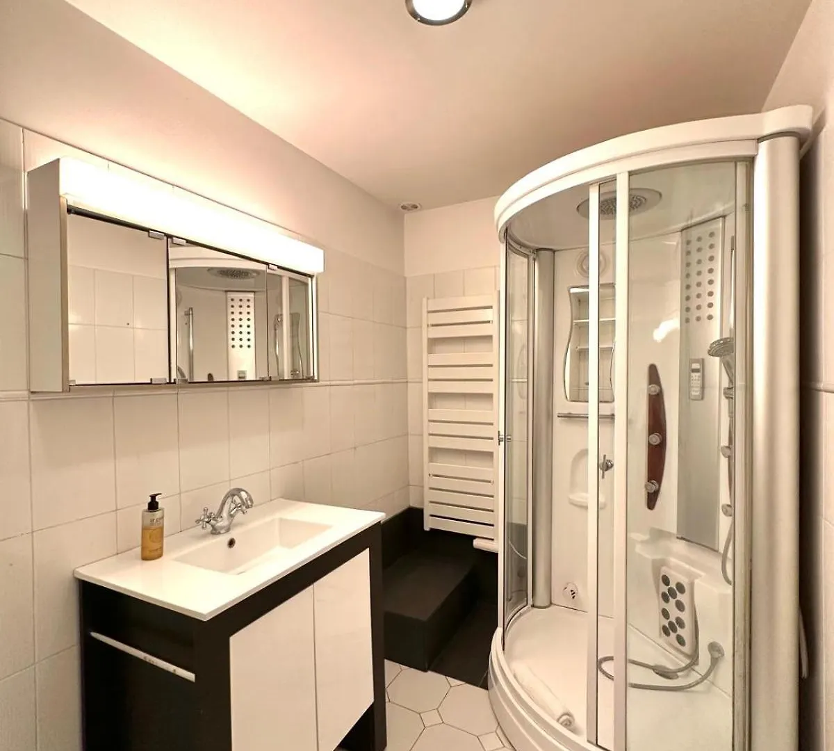 Spacious Apartment - High Standing Residence Cannes France