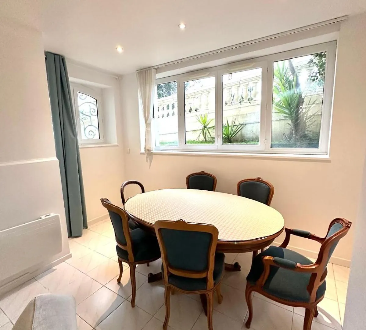 Spacious Apartment - High Standing Residence Cannes